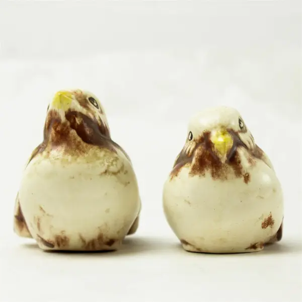 Set of 2 Ceramic Bird Figurines White & Brown Decorative Shelf Decor