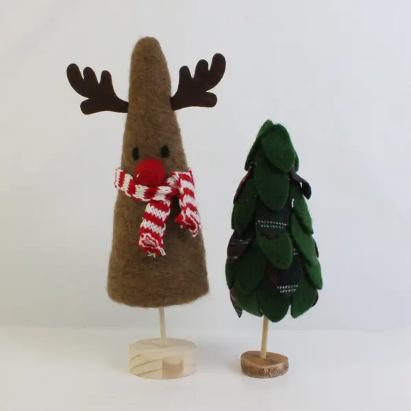 Lot of 2 Felted Christmas Holiday Reindeer Tree Decor Cute Figurines