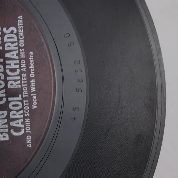 Christmas 45 Bing Crosby That Christmas Feeling / Silver Bells On Decca