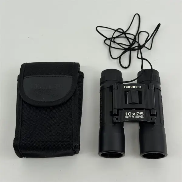 Bushnell 10 x 25 Black Compact Folding Binoculars W/Case  302 FT. @ 1000yds