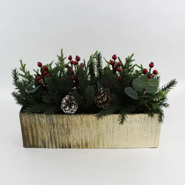 18" Christmas Centerpiece Arrangement Artificial Berries Pine Cones Greenery 