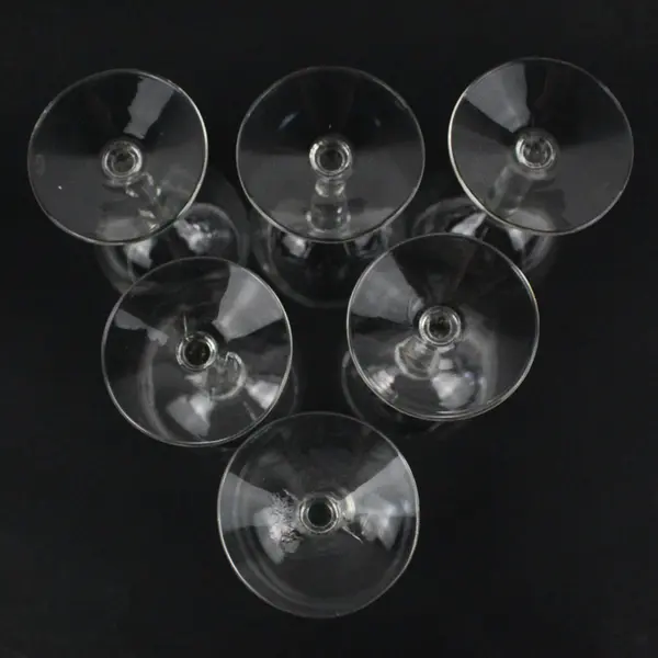 Lot Of 6 Matching Unbranded Clear Glass Wine Glasses Etched "B" 7.25" Tall