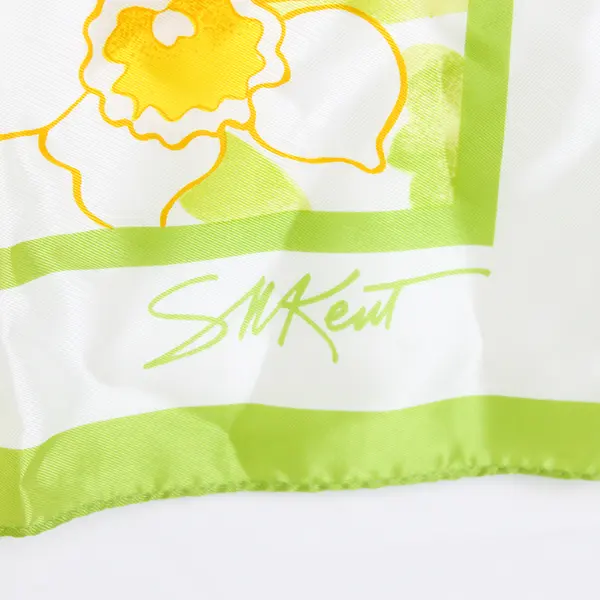 Vintage Avon SM Kent Spring Floral Print Square Scarf 27" x 27"