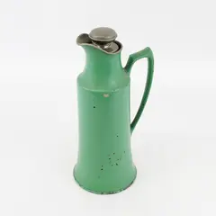 1917 Landers Frary & Clark Universal Glass Lined Vacuum Thermos Green
