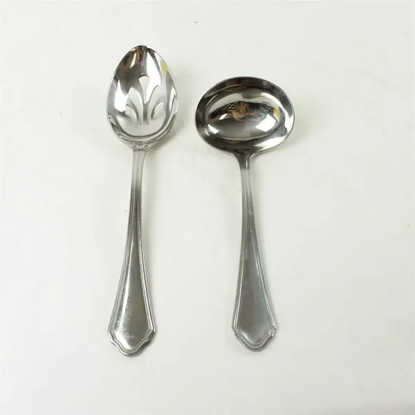 Lot of 4 Reed & Barton Canter Place Stainless Serving Utensils