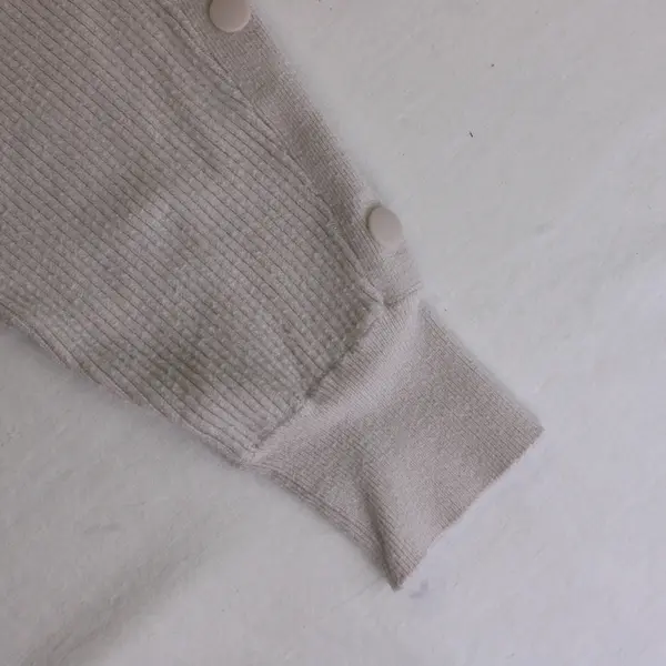 Catherine Malandrino Women's M Gray Crop Knit Raglan Sleeve V-Neck Sweater