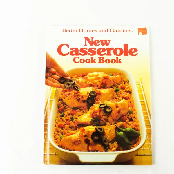 Better Homes & Gardens New Casserole Cookbook Hardcover