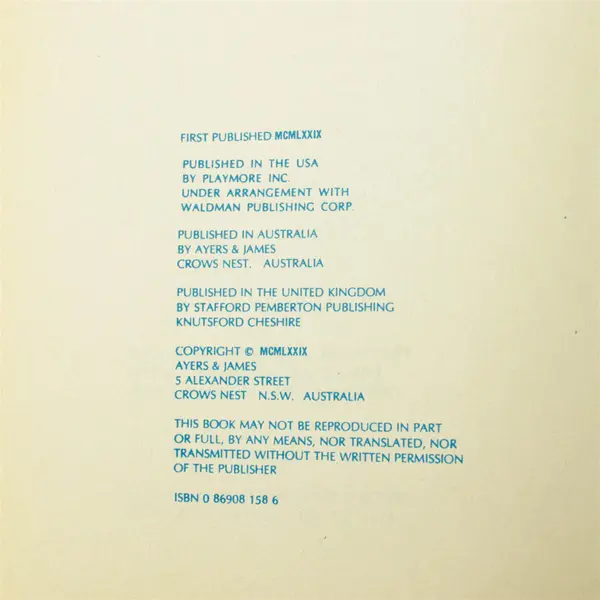 Lot of 4 Paperback Cookbooks Meals in a Wok, Chinese Dishes, Home Cooking