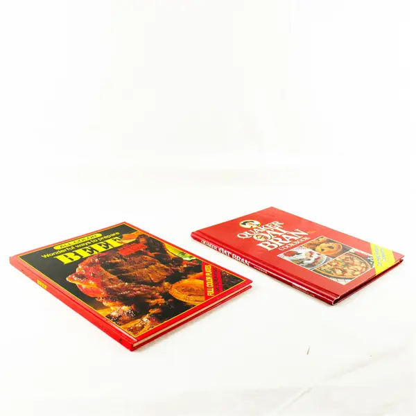 Lot of 2 Vintage Cook Books: Wonderful Ways to Prepare Beef + Quaker Oat Bran