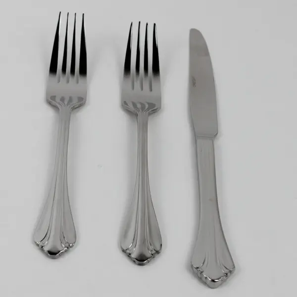 Lot of 3 Oneida Silver Gwendolyn Pattern 18/0 SS 2 Forks 1 Knife New in Plastic