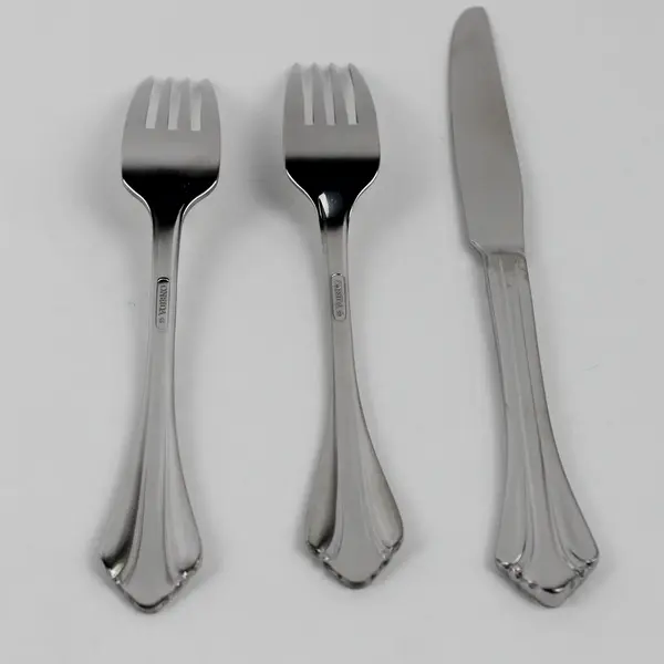 Lot of 3 Oneida Silver Gwendolyn Pattern 18/0 SS 2 Forks 1 Knife New in Plastic
