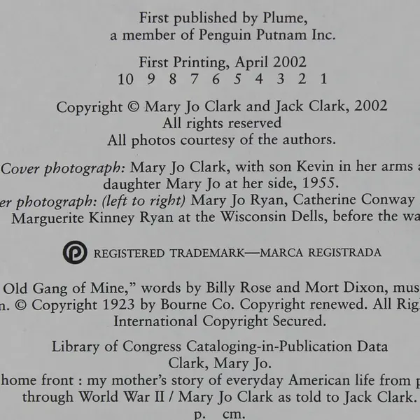 On the Home Front; My Mother's Story of Everyday American Life SC 2002