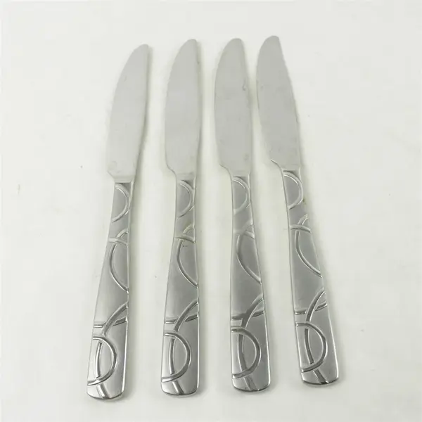 Set of 4 Cambridge Conquest Stainless French Solid Knives 9.5in