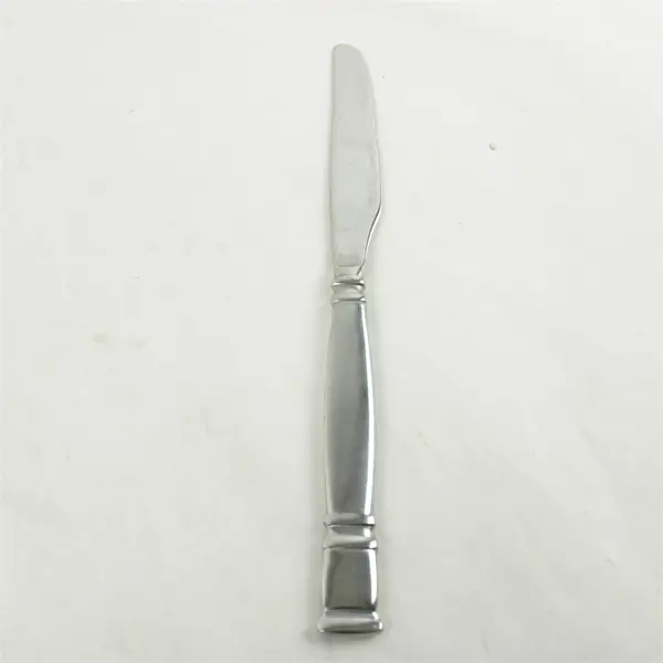 Set of 4 Oneida Albany Stainless French Solid Knife