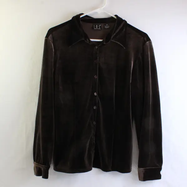 Vintage INC Women's 10P Brown Velour Button Up Long Sleeve Collared Blouse