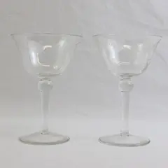 Lot Of 2 Matching Unbranded Clear Glass Champagne Glasses Etched Flowers 6.25"
