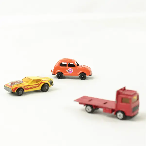 Lot of 3 Mixed Hot Wheels Matchbox Diecast Cars - Collectible Toy Cars