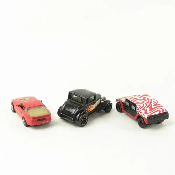 Lot of 3 Hot Wheels Matchbox Diecast Cars Collectible Toy Cars