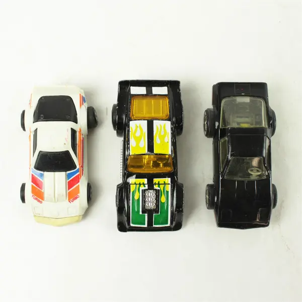 Lot of 3 Mixed Hot Wheels Matchbox Diecast Cars Collectible Toy Cars