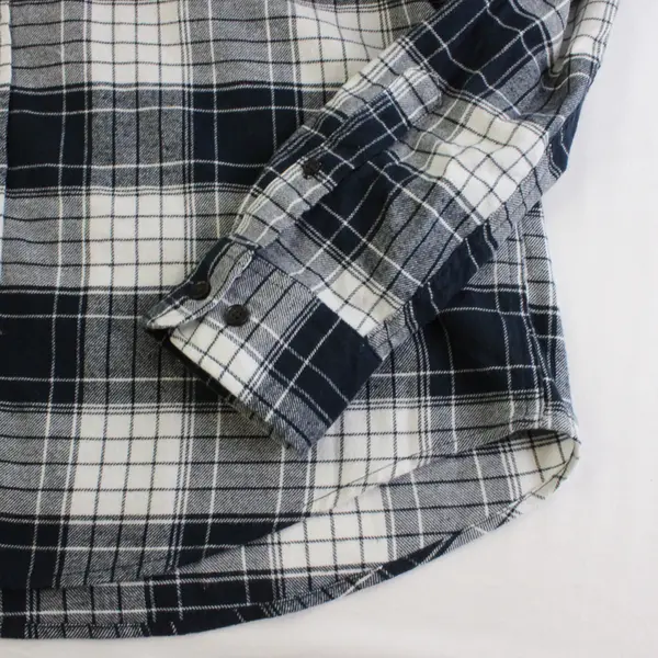 Chaps Men's L Stretch Blue Plaid Long Sleeve Button Up Flannel Shirt