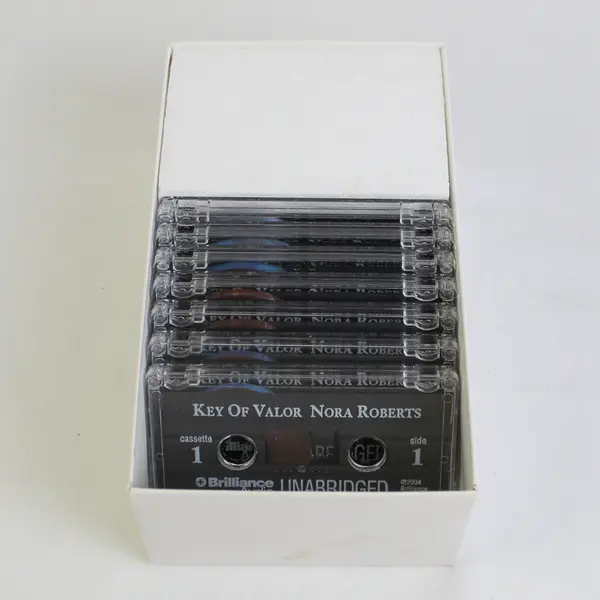 Key Of Valor By Nora Roberts Read By Susan Ericksen (Audio Book, 7 Cassettes)