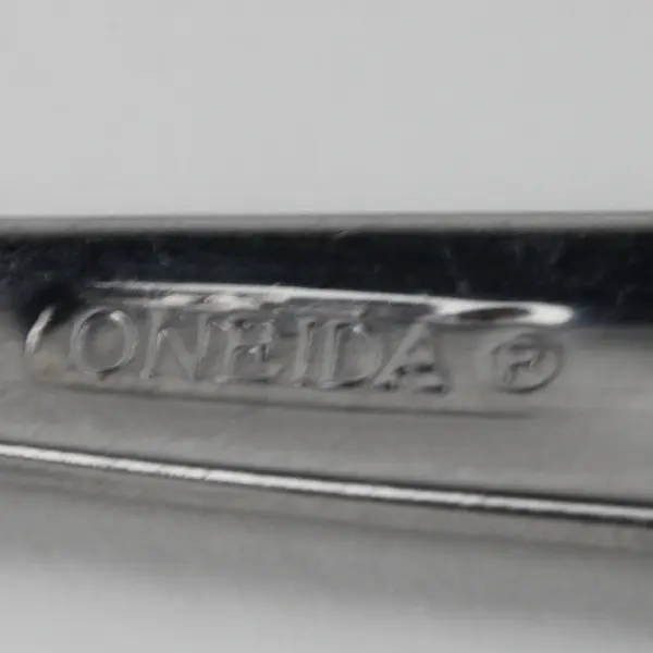 Lot of 3 Oneida Silver Gable Pattern Stainless 1 Oval Soup Spoon 2 Teaspoons 