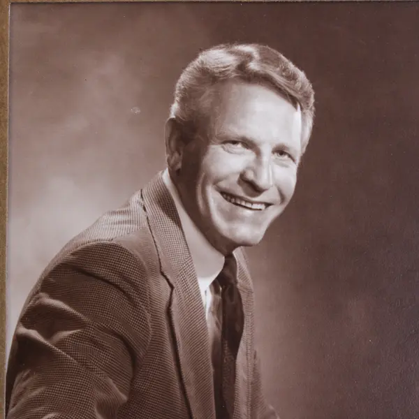 Vintage Photo Folder Portrait Middle Aged Man Burns Studio Boise Idaho