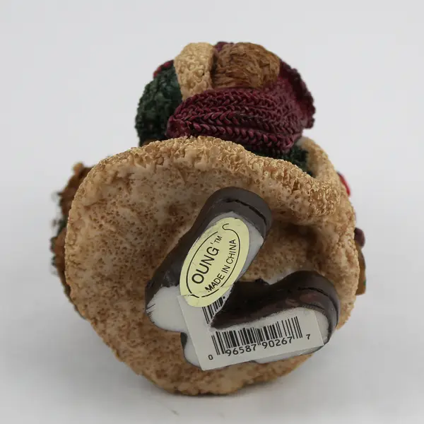 Young's Inc. Holiday Gifts Christmas Bears Teddy with Cardinals Resin Figurine