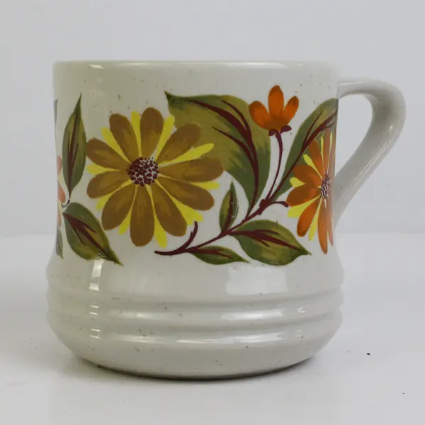 VTG Capri Bake Serve N' Store Stoneware Floral Design Coffee Mug
