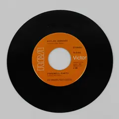 Waylon Jennings "Something's Wrong in California / Farewell Party" RCA Records