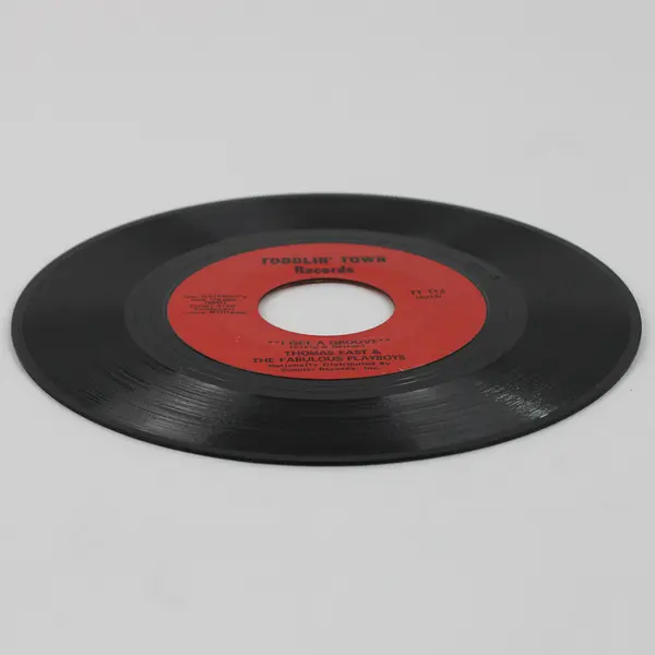Thomas East & The Fabulous Playboys - I Get A Groove / You're What's Happening,