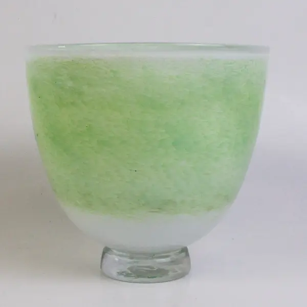 Hand-Blown Mottled Jade Green Glass Pedestal Bowl 6" Diameter