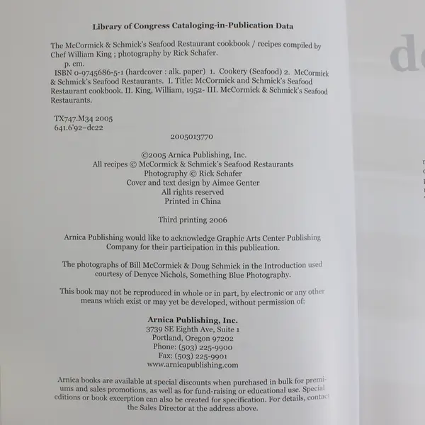 McCormick & Schmick's Seafood Restaurant Cookbook by William King 2006 HC DJ