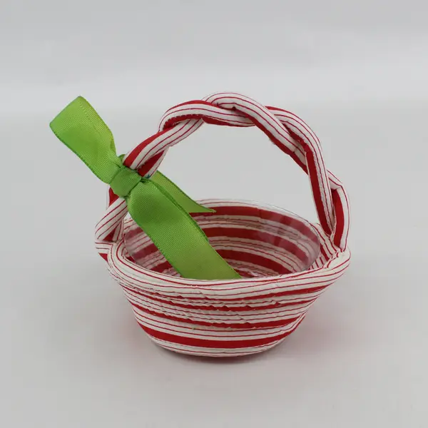 Avon Edible Expressions Peppermint Twist Cloth Basket And Liner