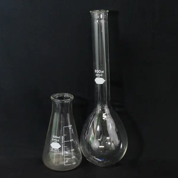 2 Kimax Glass Beakers 500ml And 800ml
