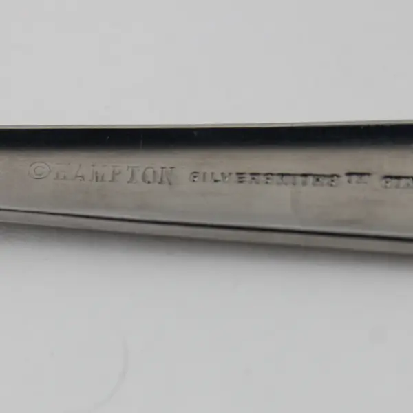 Hampton Silversmiths Arielle Pattern 18/0 Stainless Dinner Fork 7.75" Good