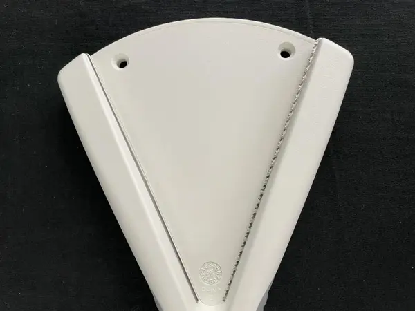The Pampered Chef Jar Opener White Grey Plastic Triangle Blade Grip Mountable