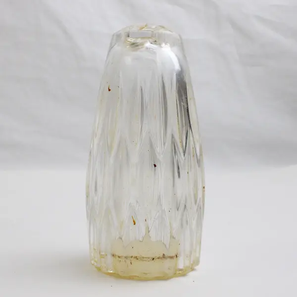 Lot Of 2 Unbranded Clear Glass Salt And Pepper Shakers 3.75" Tall