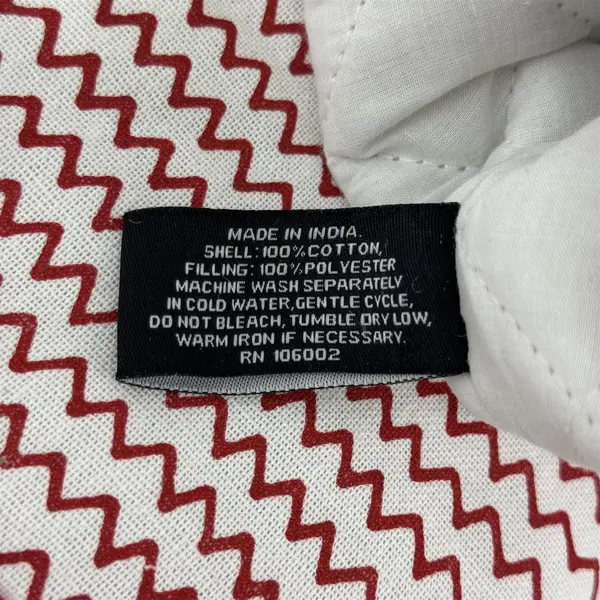 Max Studio Home Mini Oven Mitts White With Red Zigzag Pattern