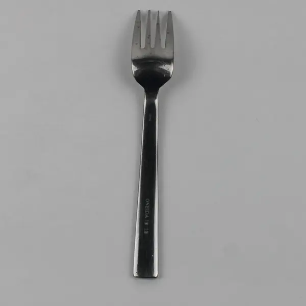 Oneida Silver Oakland Pattern 18/10 Stainless Dinner Fork 7.75" Rare HTF