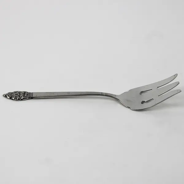 Lot of 2 Oneida Nordic Crown Stainless Cold Meat Serving Forks Flatware