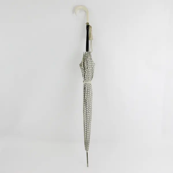 MCM PK Polan Katz Umbrella W/ Carved Vine Pattern Handle Beige dots On Gray