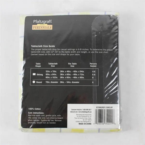 Pfaltzgraff Shelby Perennials Fabric Round Tablecloth 100% Cotton 70" Diameter