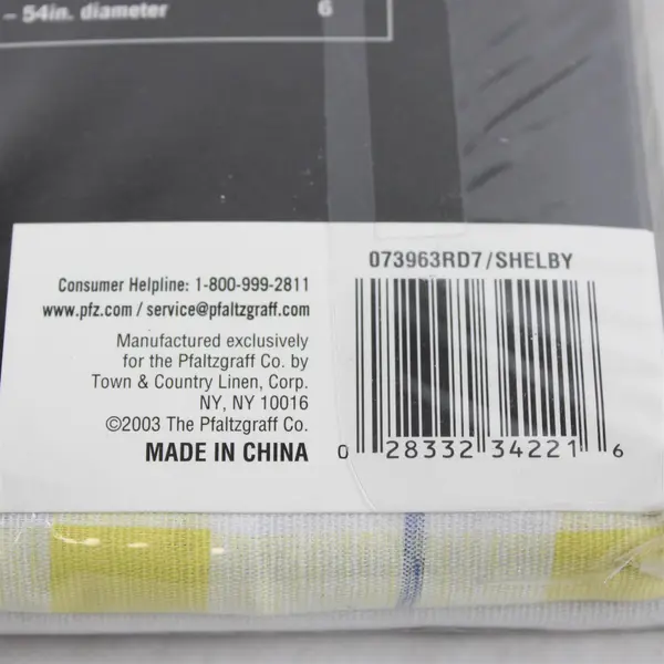 Pfaltzgraff Shelby Perennials Fabric Round Tablecloth 100% Cotton 70" Diameter