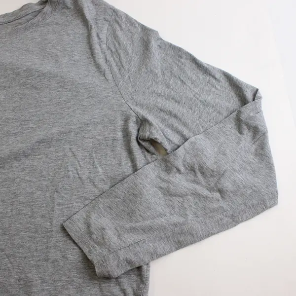 Time and Tru Women's XL Gray Long Sleeve Lightweight Crewneck Shirt