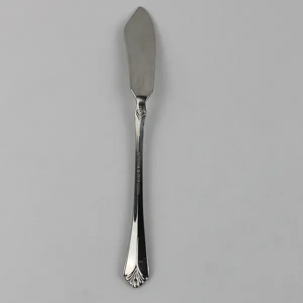 Towle Silver Santa Barbara (Frosted) Pattern 18/10 SS Butter Knife 7" Rare