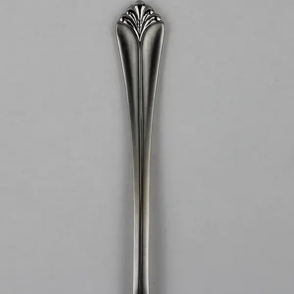 Towle Silver Santa Barbara (Frosted) Pattern 18/10 SS Butter Knife 7" Rare