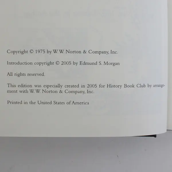 American Slavery, American Freedom: The Ordeal of Colonial Virginia HC/DJ 2005 