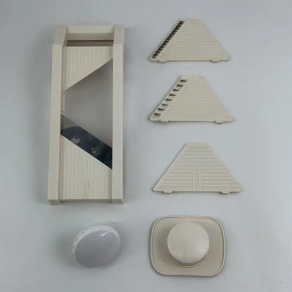 1990 Robinson Design Group Mandolin Kitchen Slicer