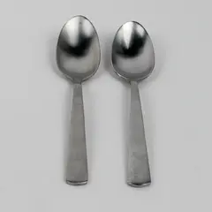 Lot of 2 Oneida Silver Aptitude Pattern 18/0 Stainless Soup Spoons 7" Good